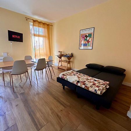 Libeccio 1 - Holiday Home & Parking Lerici Exterior photo